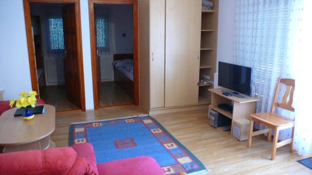 Nyarido Apartman Lejlighed Alsóörs Eksteriør billede